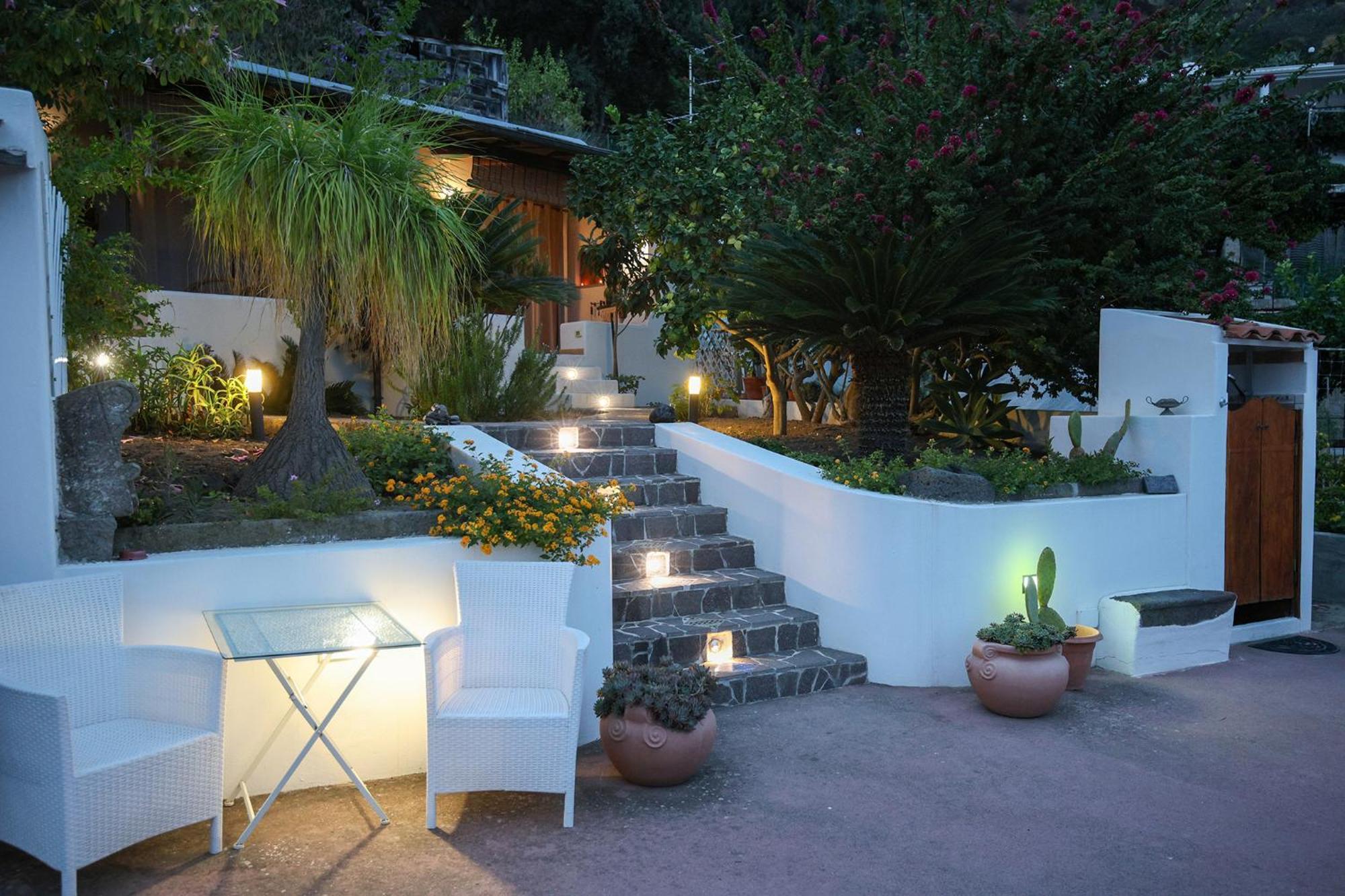 Villa Agrumeto Lipari  Exteriör bild