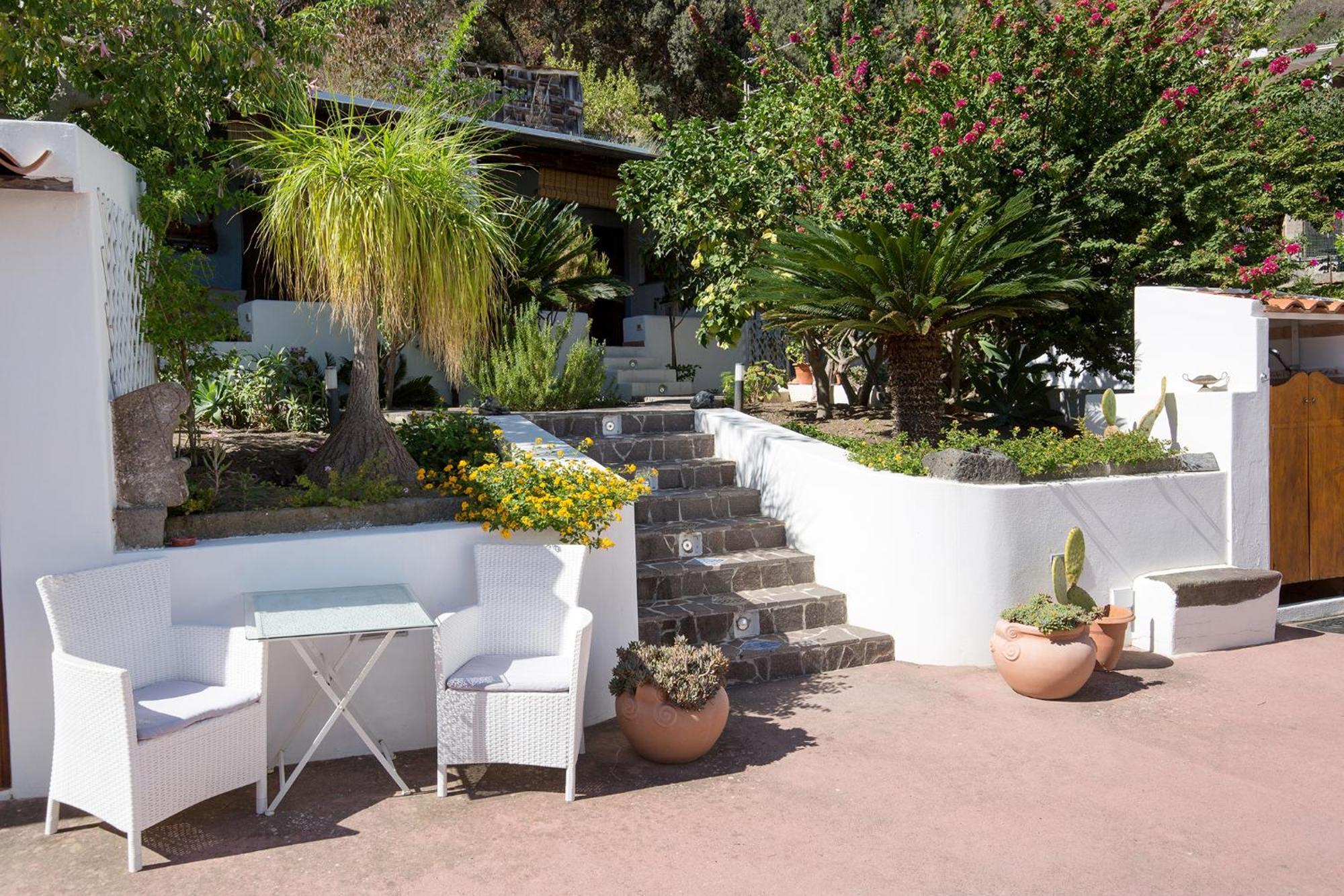 Villa Agrumeto Lipari  Exteriör bild