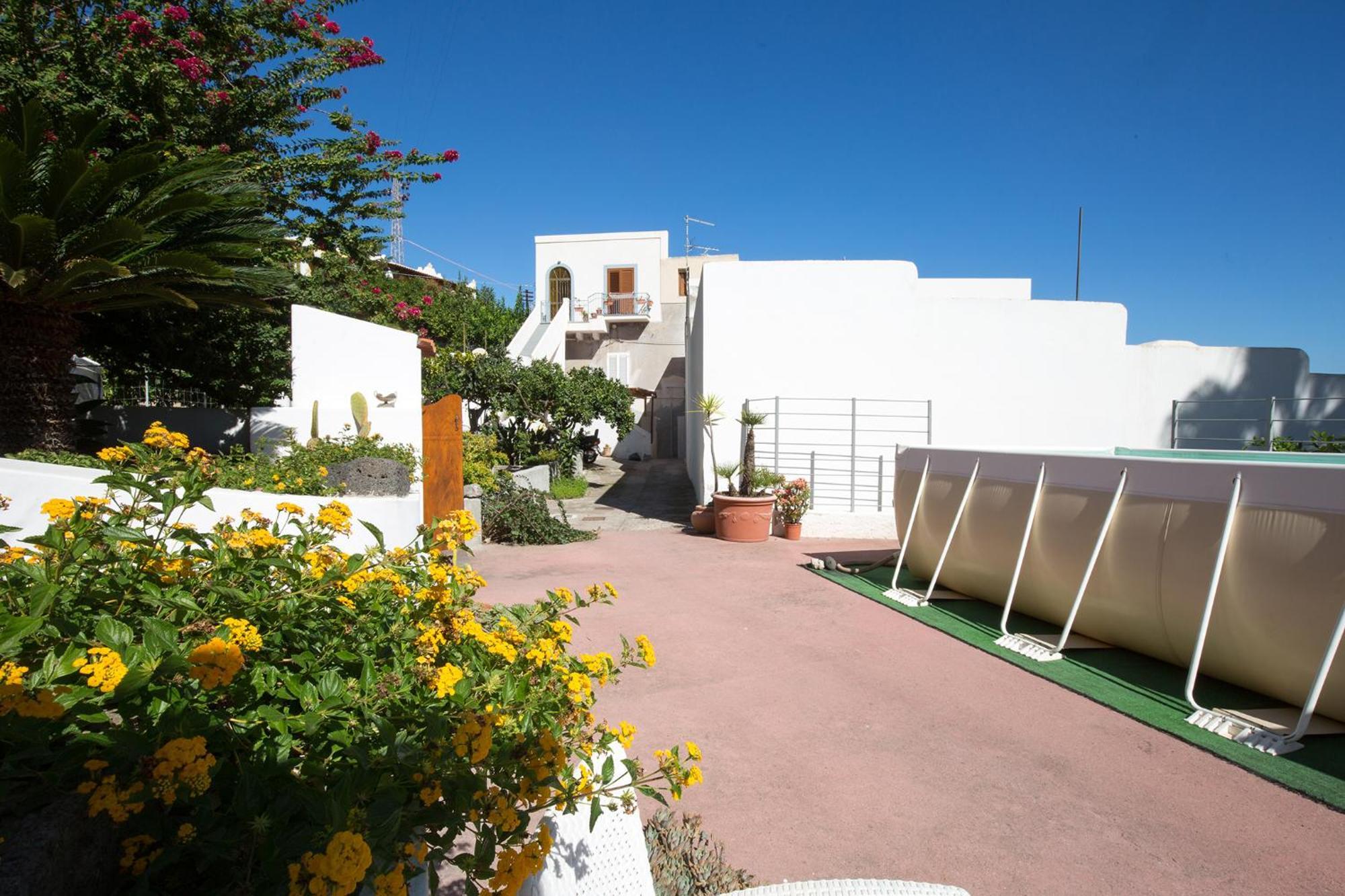 Villa Agrumeto Lipari  Exteriör bild