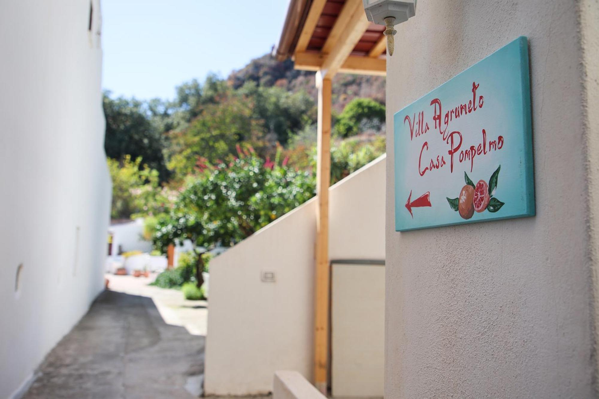 Villa Agrumeto Lipari  Exteriör bild