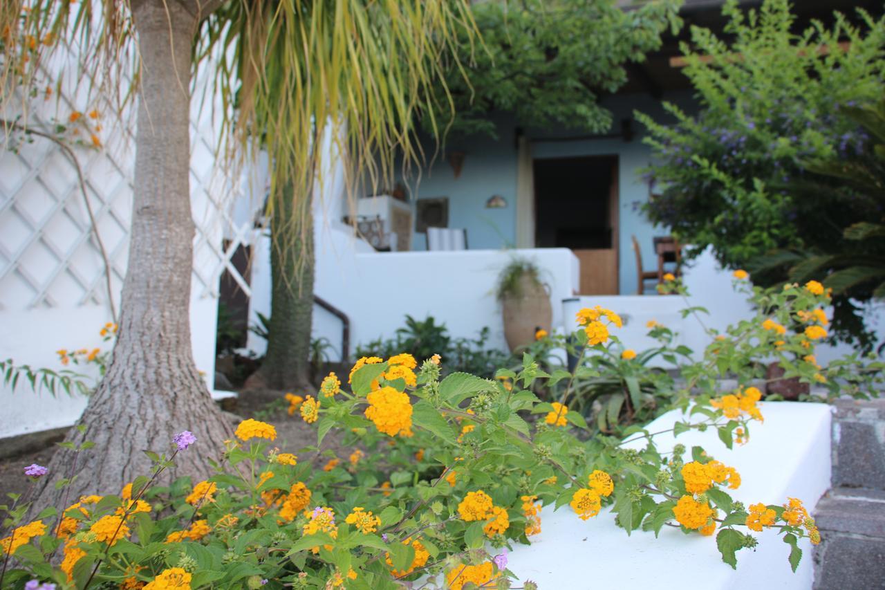 Villa Agrumeto Lipari  Exteriör bild